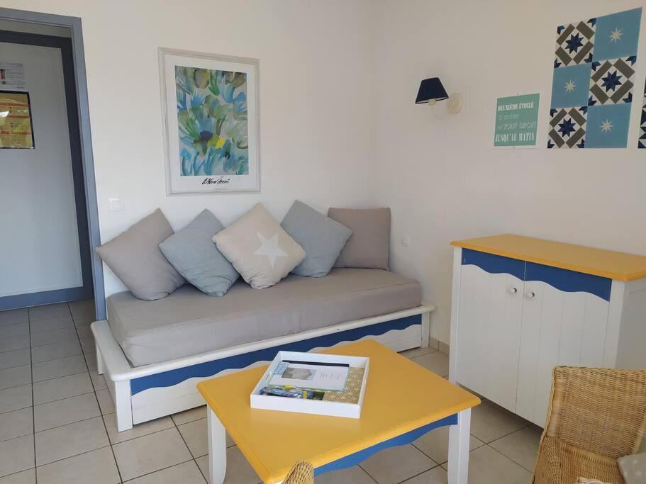 Charmante Maison De Vacances Avec Acces Piscine Talmont-Saint-Hilaire Buitenkant foto